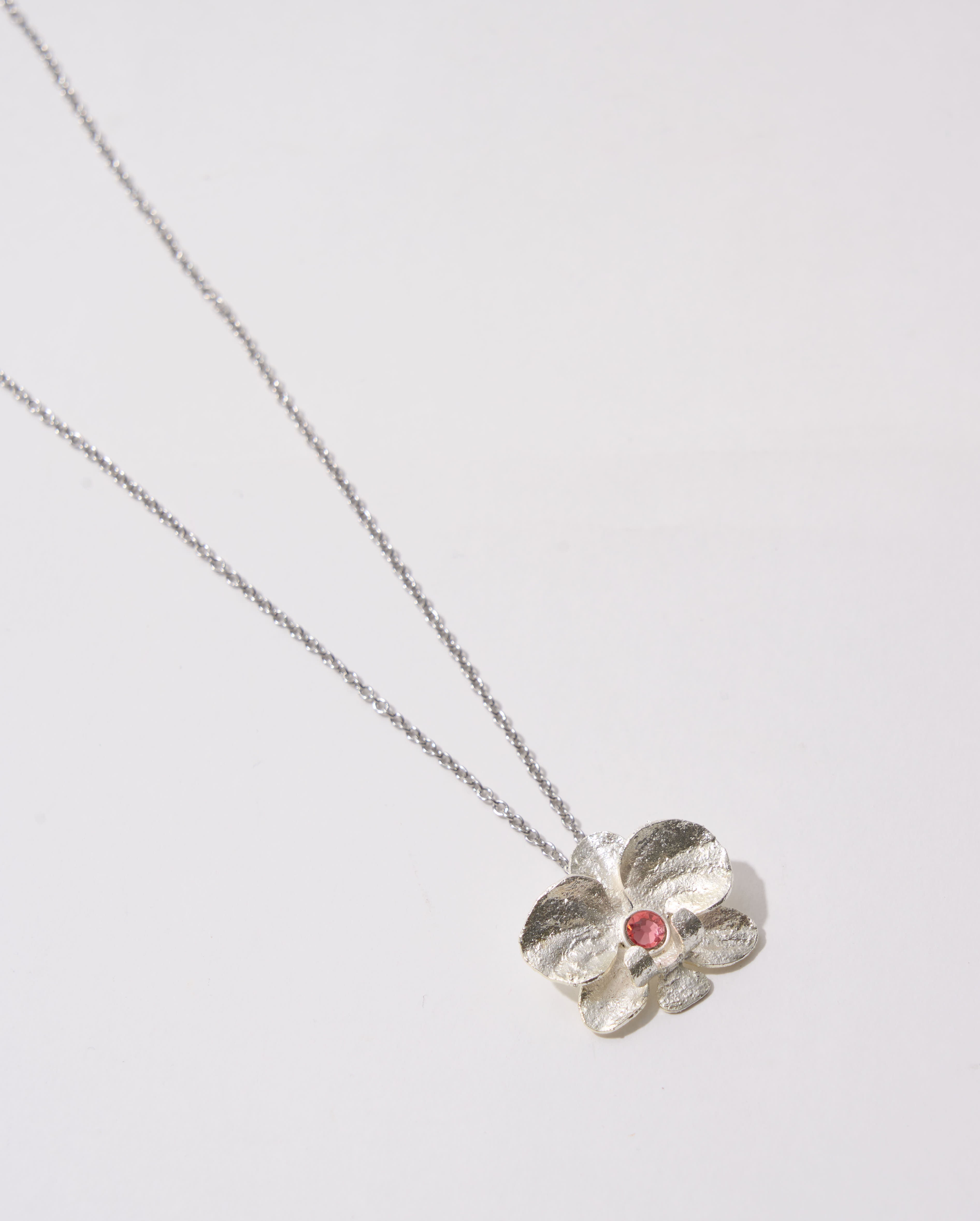Collar Alba
