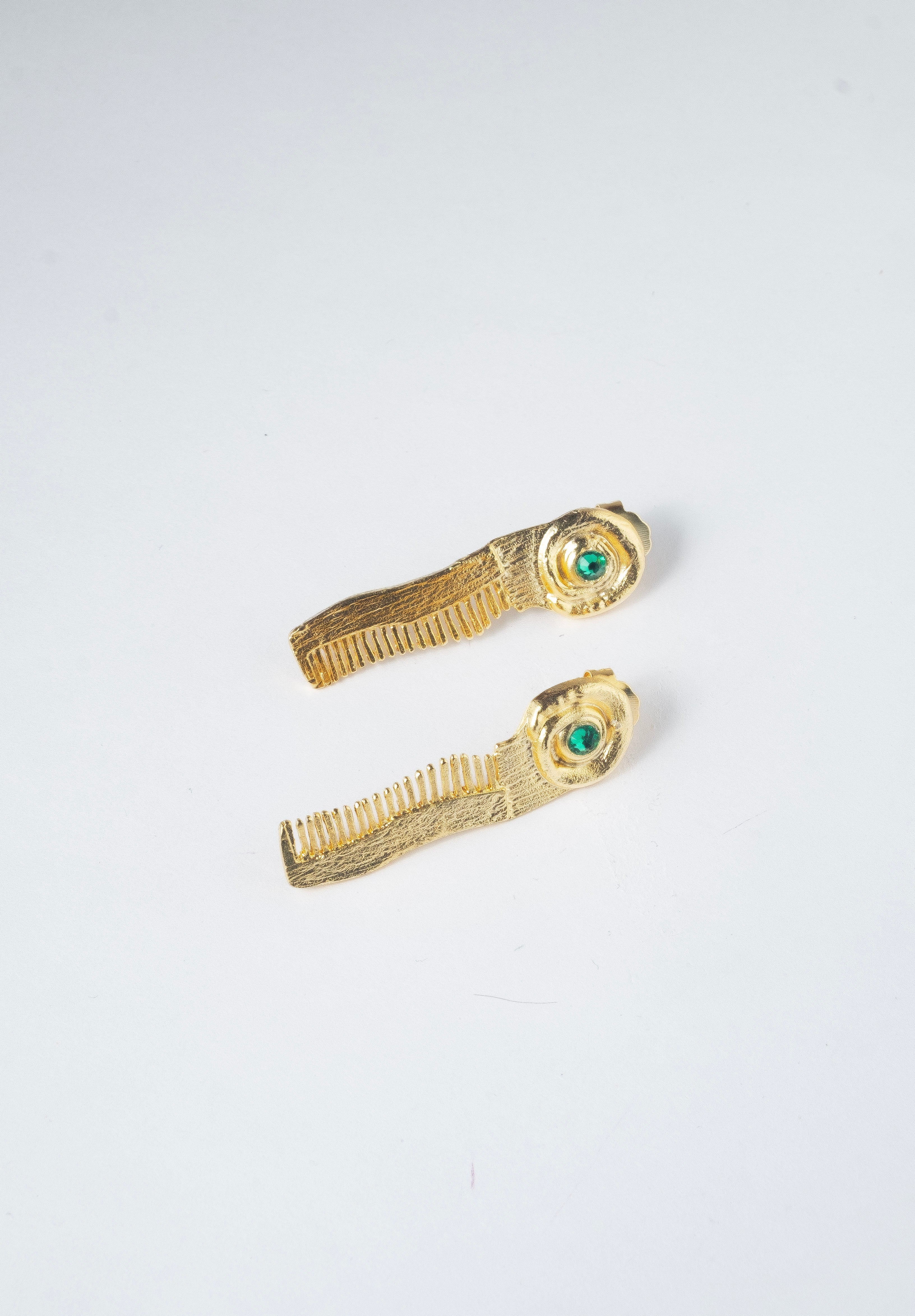 Aretes Caracol Peinilla Dorado